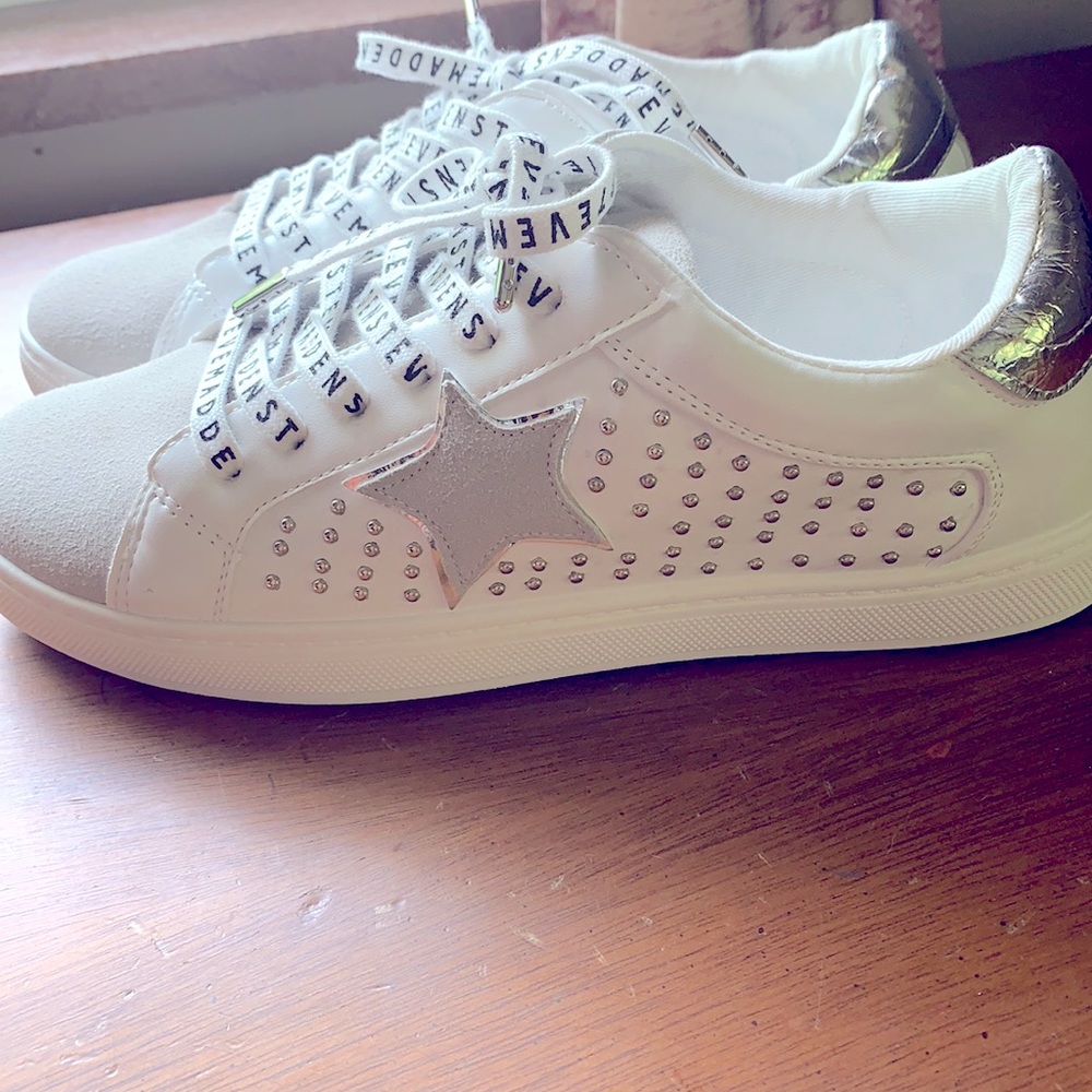 Steve Madden sneakers